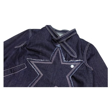 DENIM TOP WITH STARS ON CHEST de l' environnement