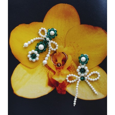 GREEN-WHITE CRYSTAL EARRINGS outlet