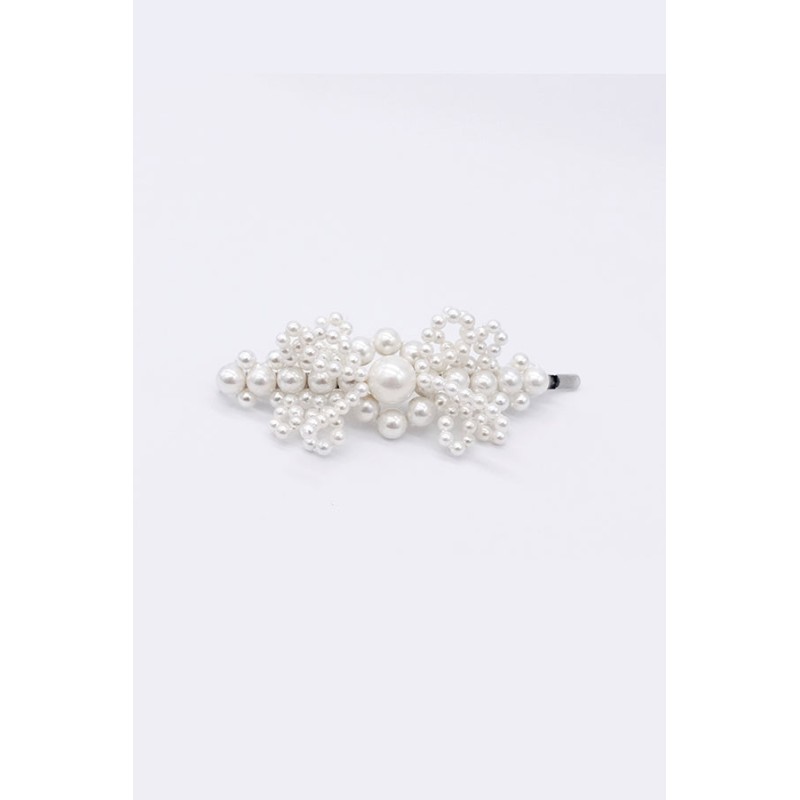 BOW-KNOT PEARL BARRETTE Vous souhaitez 