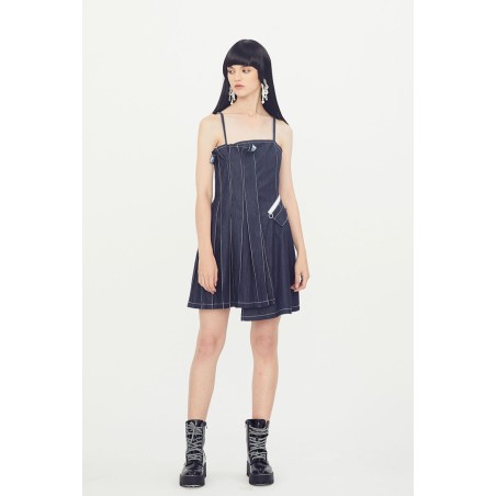 PLEATED DRESS Toutes les collections ici