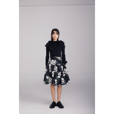 BLACK RUFFLE TRIMMED KNIT Le MVP de beaucoup