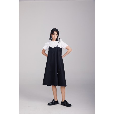 BLACK RUFFLE-TRIMMED GILLE DRESS plus qu'un jeu 