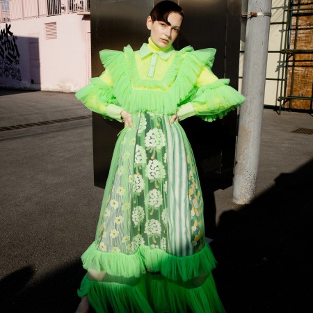 PREORDER FLUORESCENT GREEN GAUZE MULTI-LAYERED LACE TRIMMED DRESS en linge