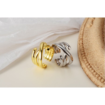 WHITE GOLD/ 18K GOLD TWIST RING Le MVP de beaucoup