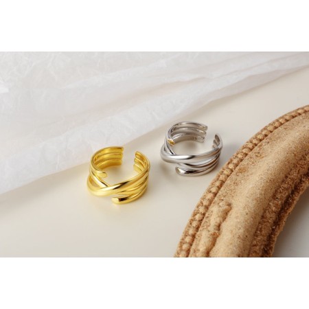 WHITE GOLD/ 18K GOLD TWIST RING Le MVP de beaucoup