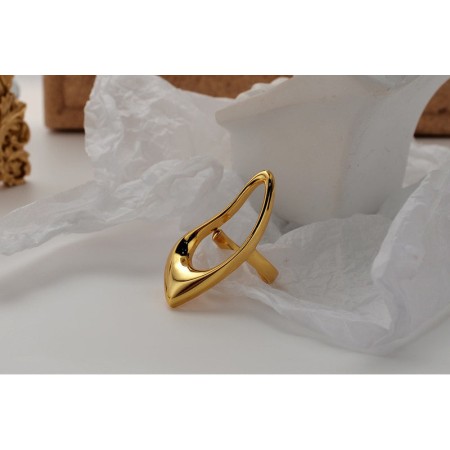 WHITE GOLD/ 18K GOLD CUTOUT RING offre 