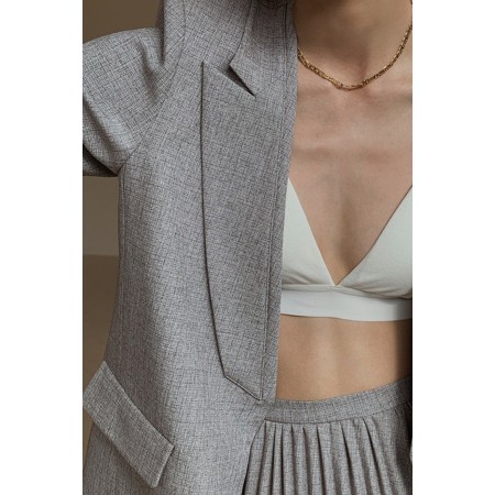 WOMEN'S SUIT THREE PIECE SET  WOMEN'S SUIT + PLEATED SKIRT + BELT chez Cornerstreet bien 