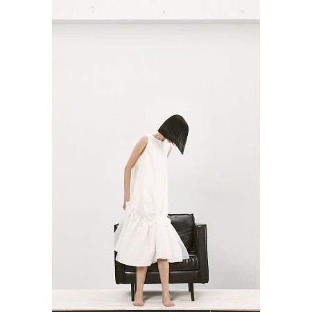 RUFFLE HEM SLEEVELESS DRESS acheter en ligne