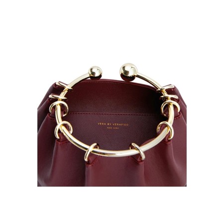 BURGUNDY RING HANDLE BAG la chaussure