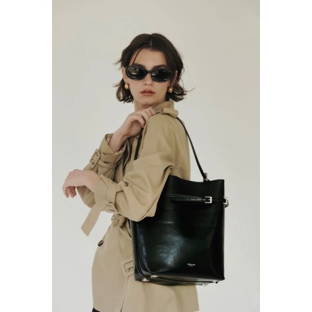 BLACK BELTED TOTE BAG solde