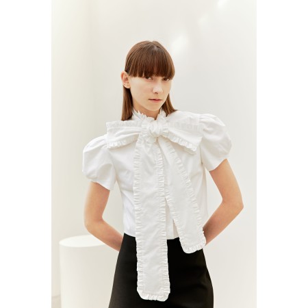 FRILL TIE BLOUSE_WHITE ouvre sa boutique