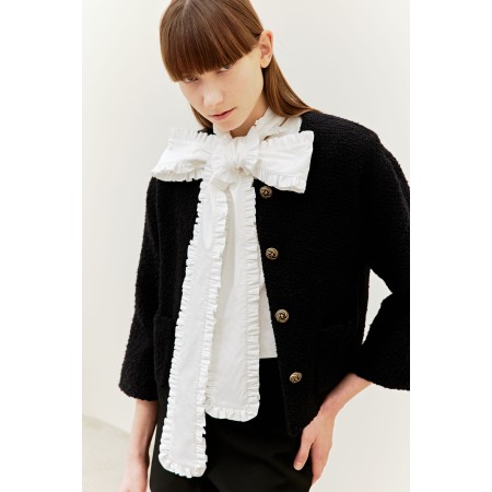 FRILL TIE BLOUSE_WHITE ouvre sa boutique