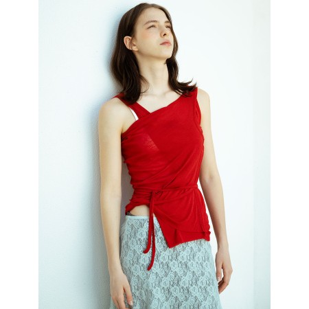 LAYERED SLEEVELESS TOP_TRUE RED chez Cornerstreet bien 