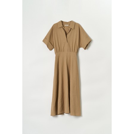 LINEN MARE DRESS_BEIGE d'Europe débarque