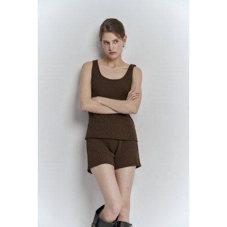 RIBBED KNIT SHORTS_BROWN Découvrez la collection