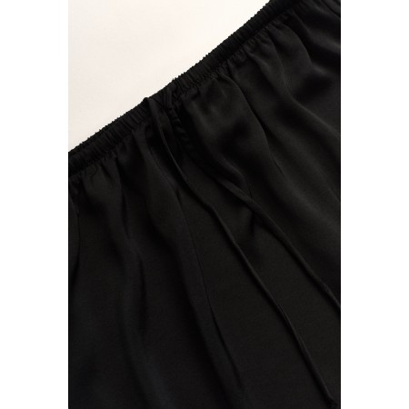 DOUBLE CHIFFON SKIRT_BLACK est présent 