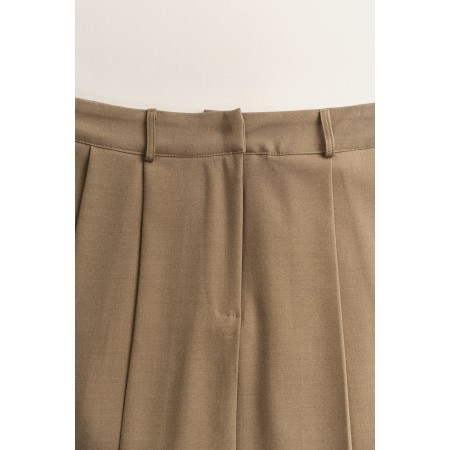 PLEATED MINI SKIRT_BEIGE En savoir plus