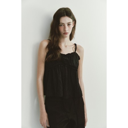 ROMANTIC FRILL SLEEVELESS BLOUSE_BLACK Pour