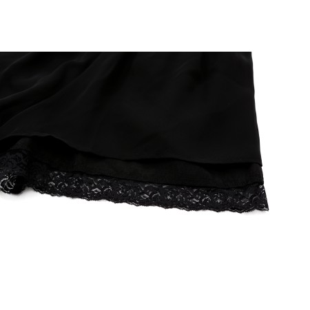 LACE TRACK SHORTS_BLACK Voir les baskets