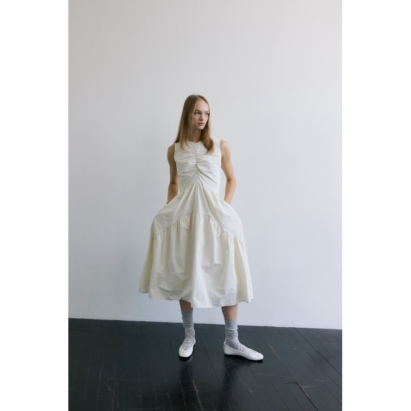 CENTER SHIRRING PUFFY DRESS _IVORY acheter