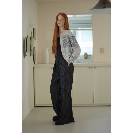 PLEATED LINE PANTS_BLACK Toutes les collections ici