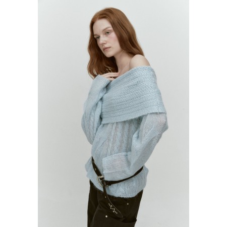 ALPACA TWIST OFF SHOULDER KNIT_SKY BLUE sur le site 