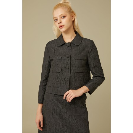 JACQUARD POCKET JACKET_BLACK brillant des détails fins