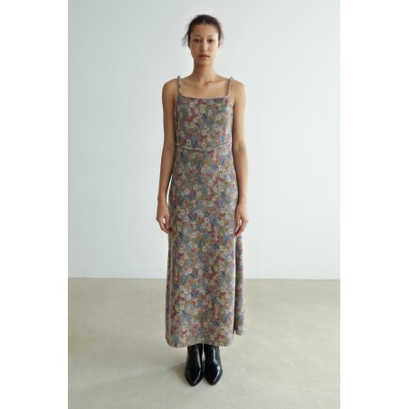 FLOWER PATTERN BRUSHED KNIT DRESS_KHAKI Comparez et commandez 