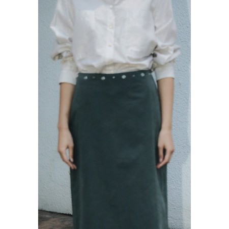 STAR STUD CYLINDER LONG SKIRT_PINE d'Europe débarque